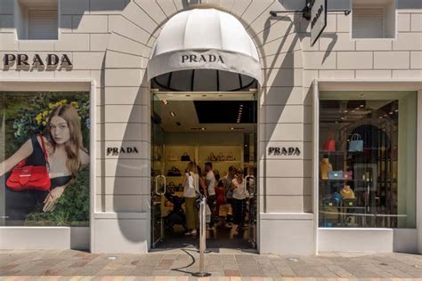 prada fidenza outlet|prada fidenza milano.